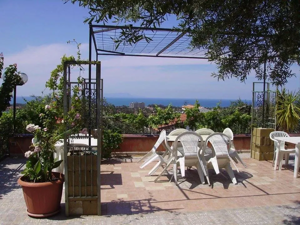 Bed and Breakfast La casa di Mariù Furnari