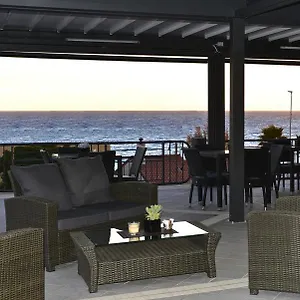 https://villa-le-logge.hotelitalianriviera.com